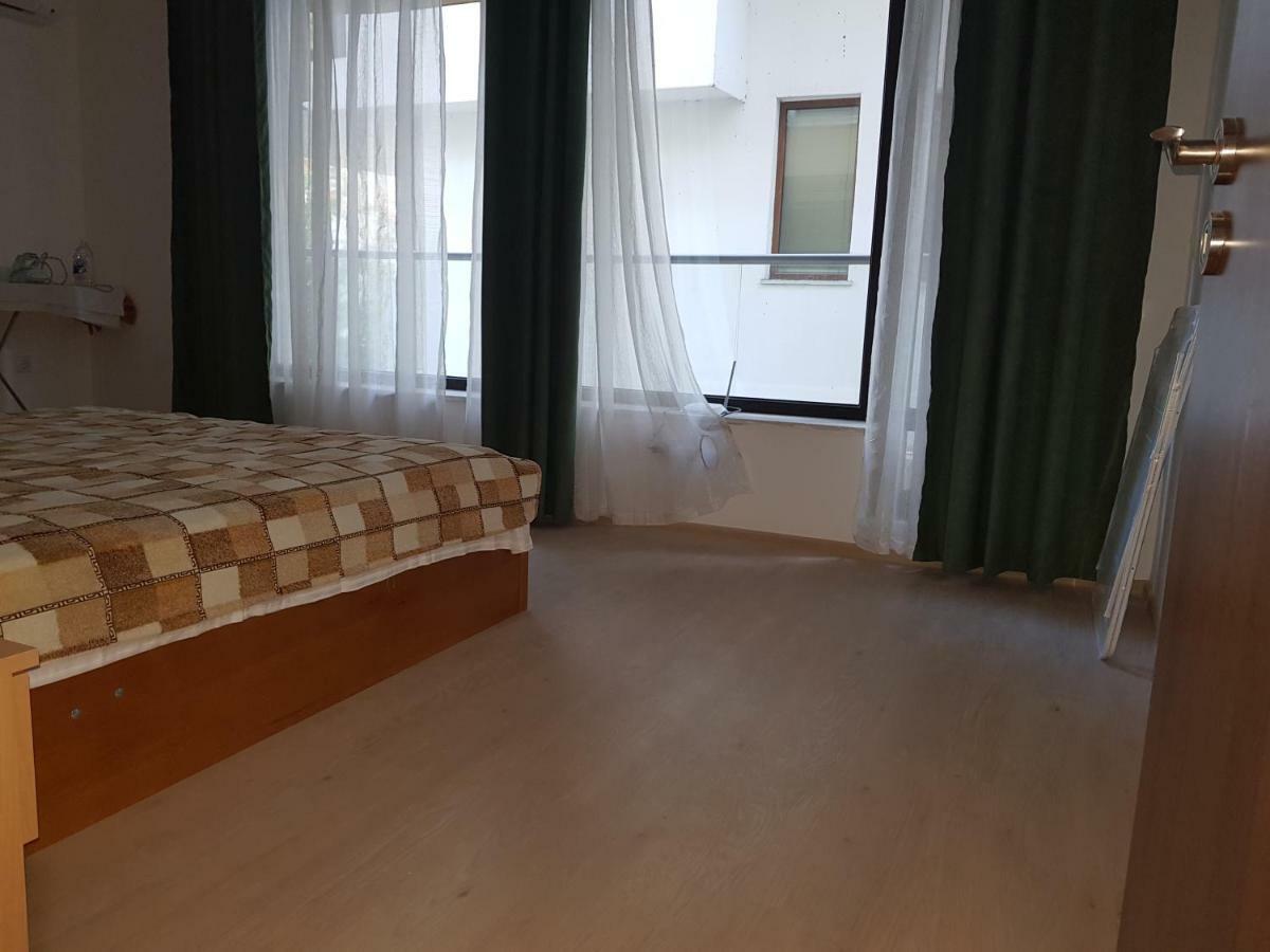 Sea Garden Marina 2 Apartment Varna Luaran gambar