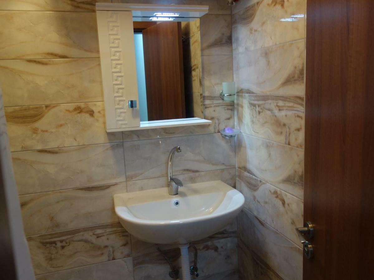 Sea Garden Marina 2 Apartment Varna Luaran gambar