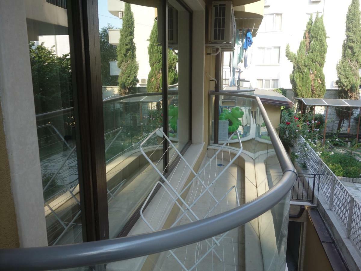 Sea Garden Marina 2 Apartment Varna Luaran gambar